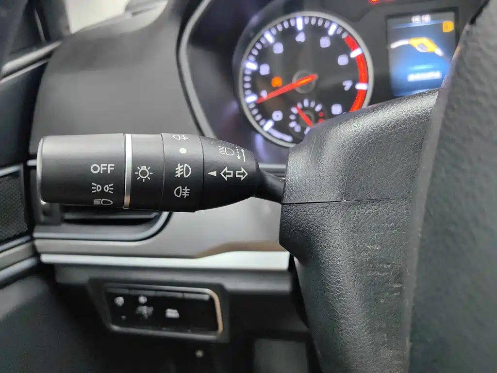 Photo 21 - Haval H6