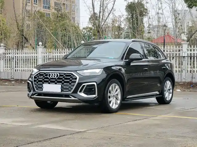 Audi Q5L Рестайлинг, 40T, Люкс Драйв