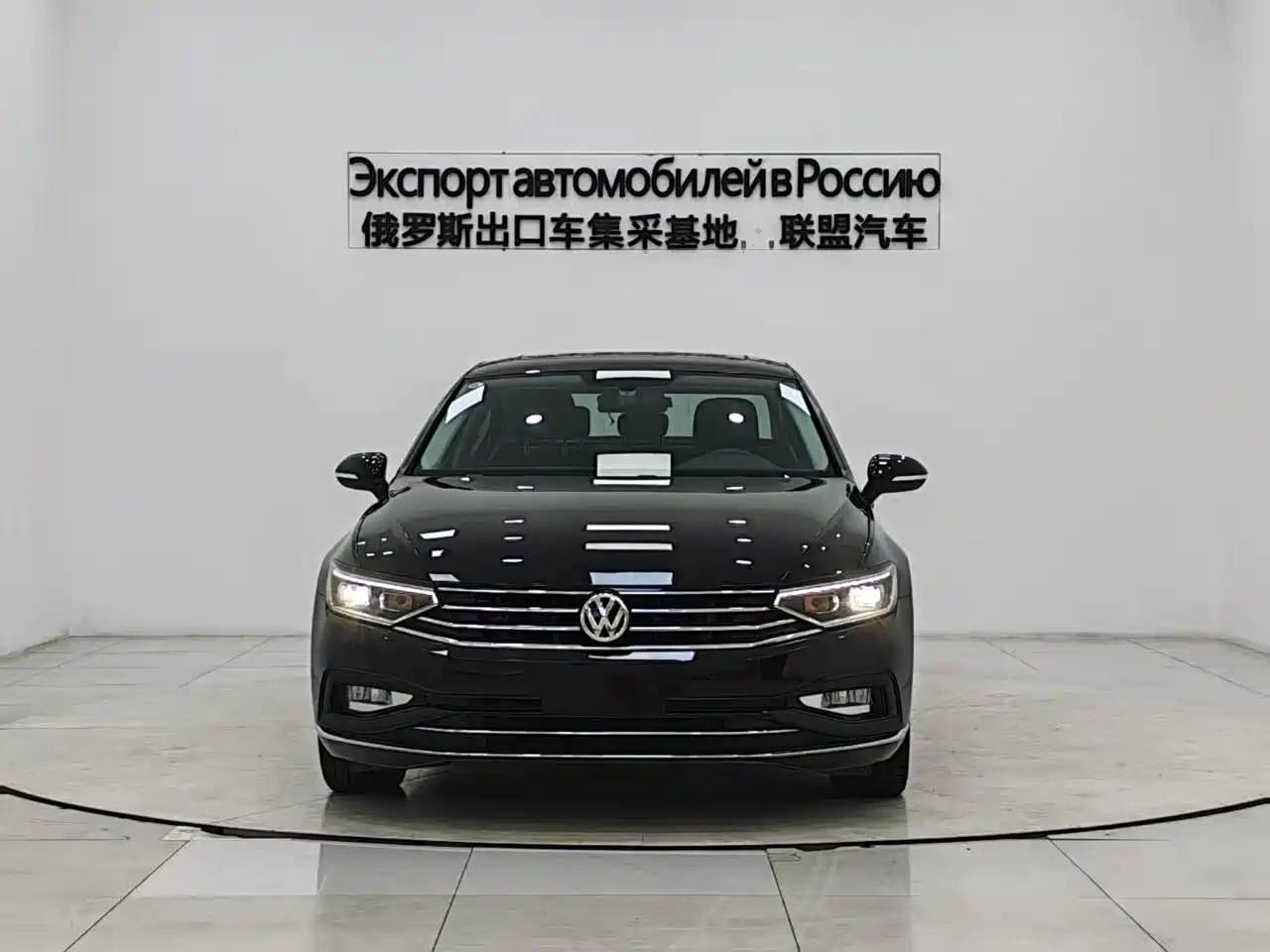 Volkswagen Magotan 2020 330TSI DSG Luxury фото 2