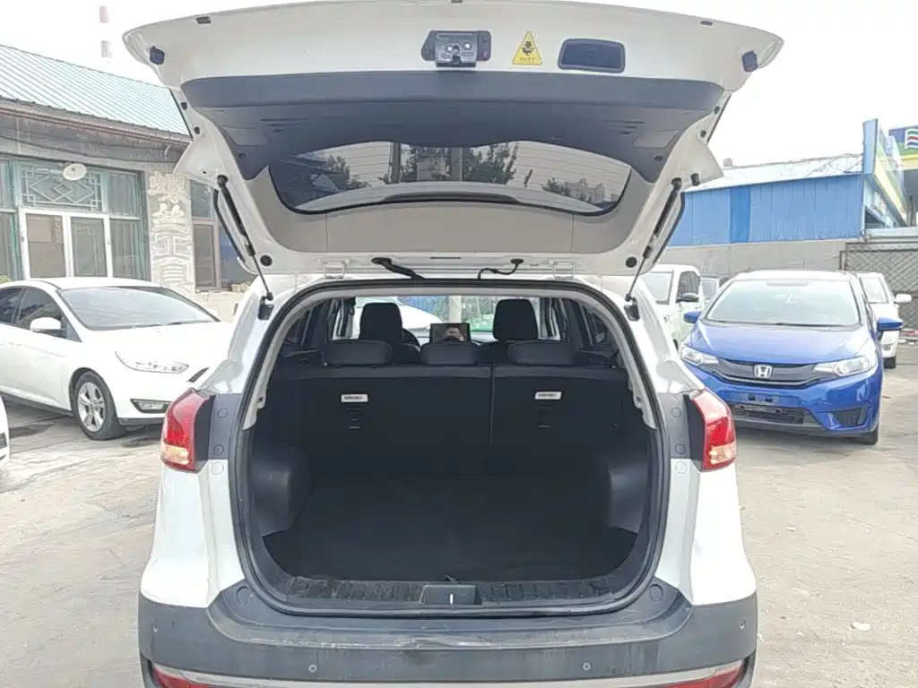 JAC Refine S3 2017 2017 1.5L Manual Luxury