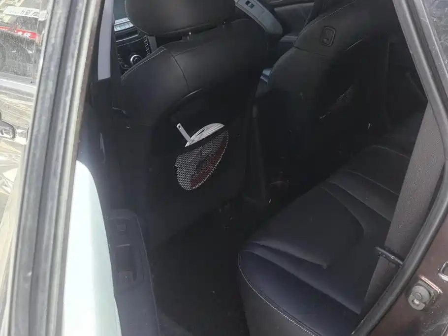 Luxgen U6 SUV 2017 2017 1.8T Tech Value Package