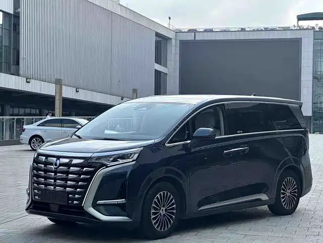 Denza D9 2022 DM-i 970 AWD Flagship