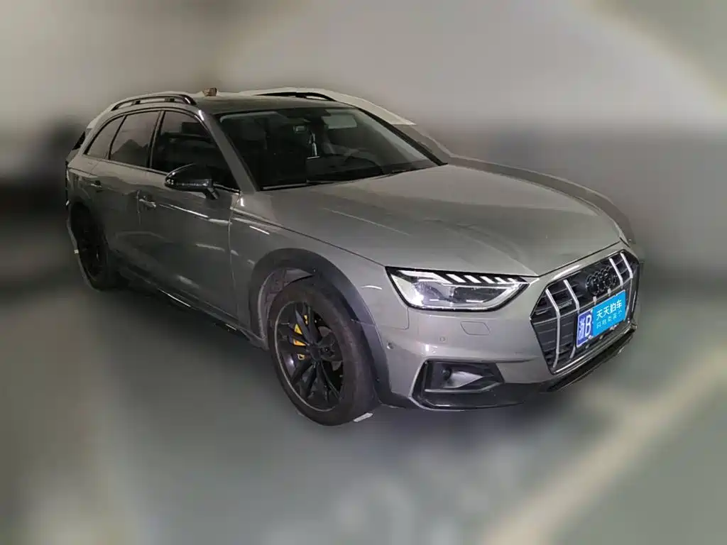 Audi A4 (Import) 2024 2024 allroad quattro 45 TFSI