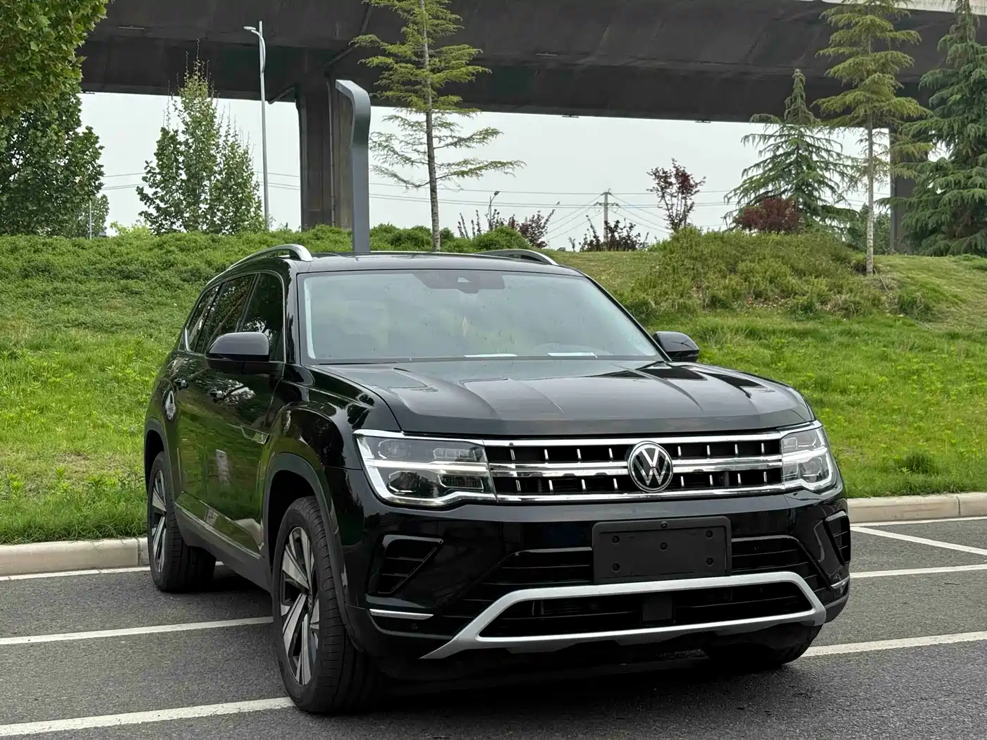 Volkswagen Teramont 2023 380TSI AWD Luxury Edition фото 3