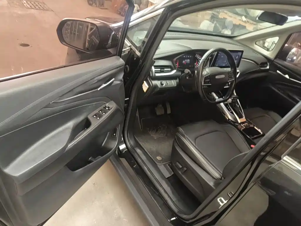 Maxus Maxus G50 2020 2019 1.5T Automatic Luxury Edition China VI
