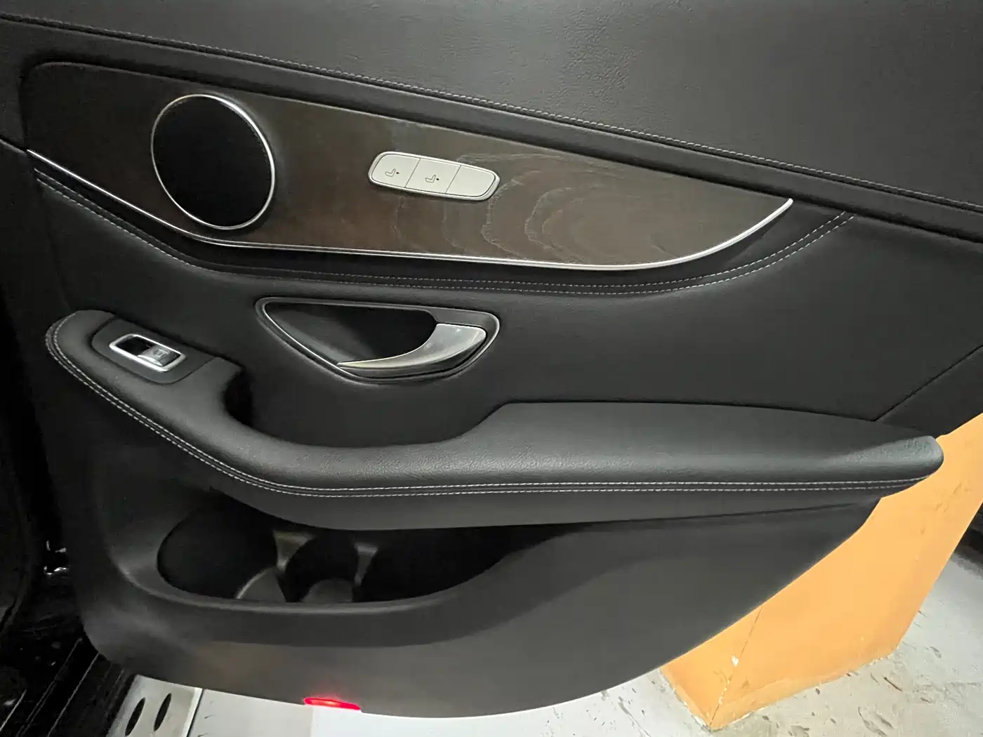 Mercedes-Benz GLC 2020 Facelift GLC 300 L 4MATIC Dynamic фото 12