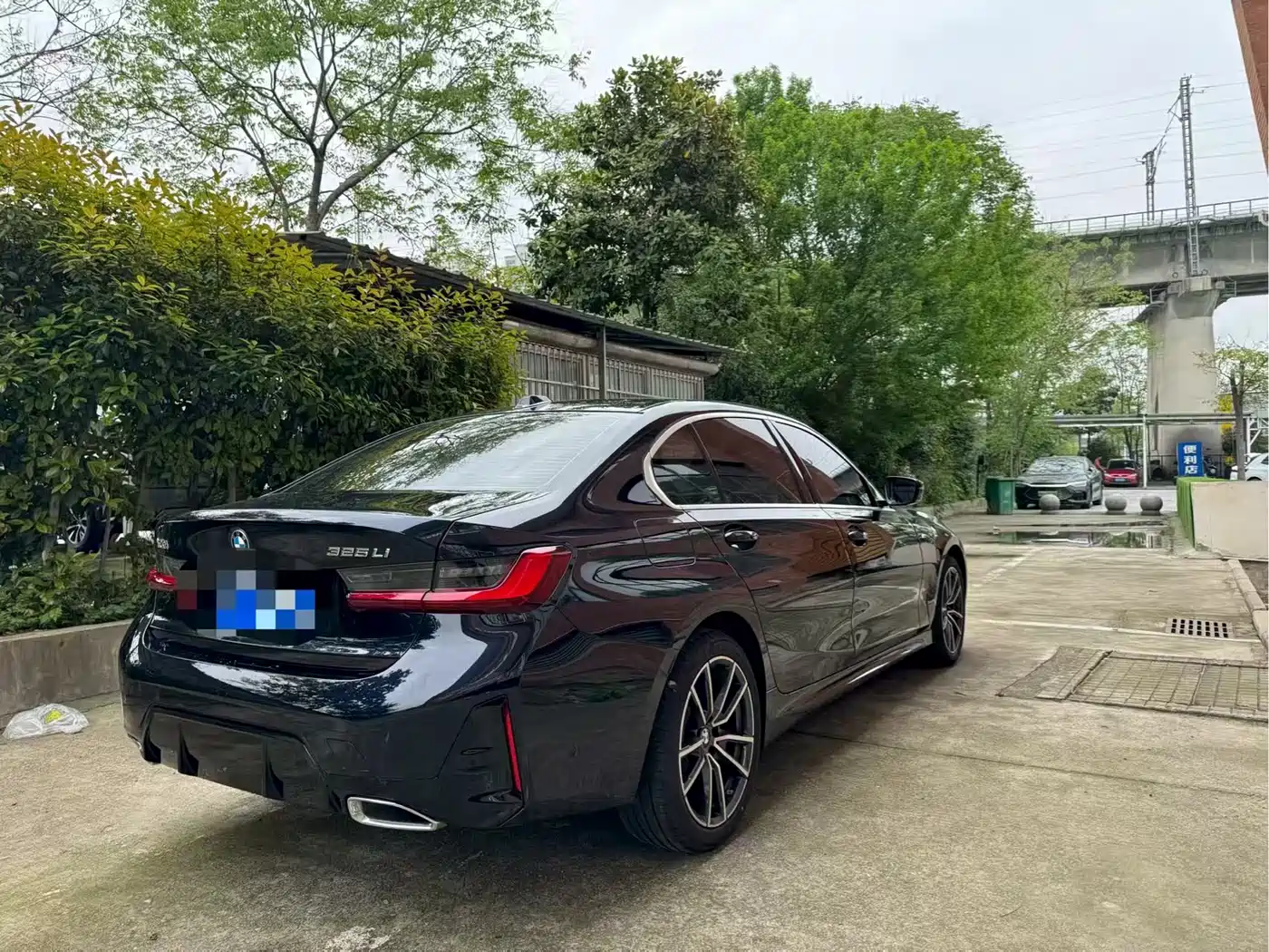 BMW 3 Series 2025 325Li M Sport Package фото 9