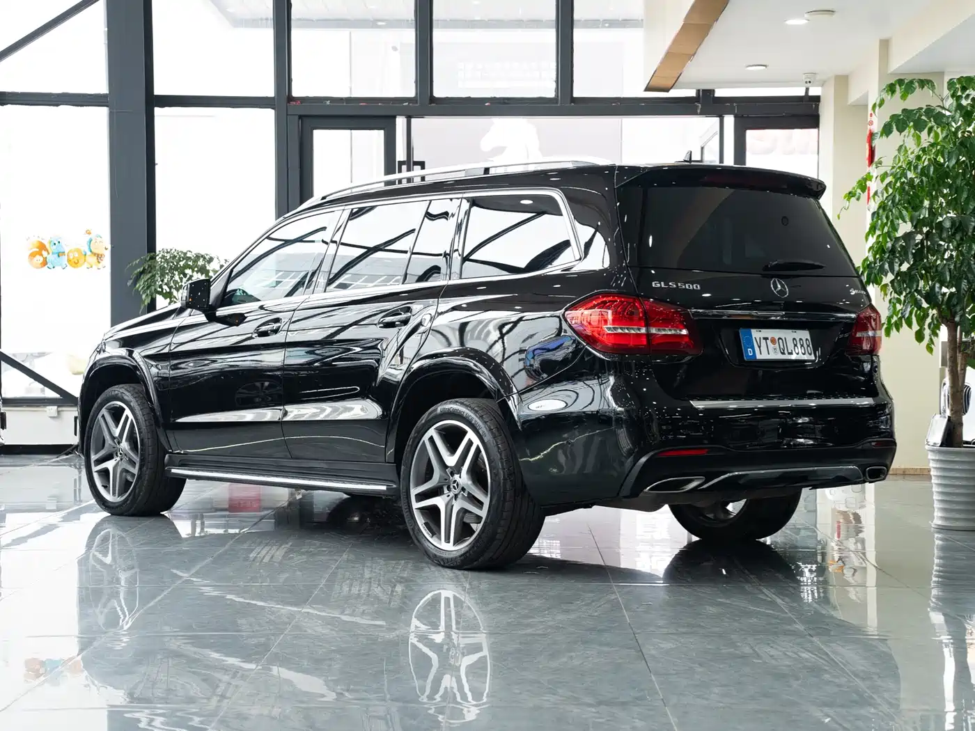 Mercedes-Benz GLS 2018 GLS 400 4MATIC Luxury фото 2