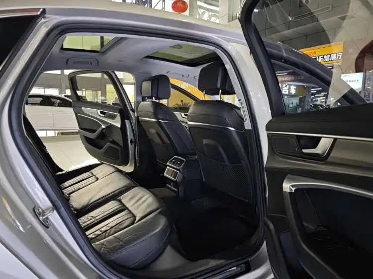 Audi A6L 2019 45 TFSI Premium Elegance фото 12