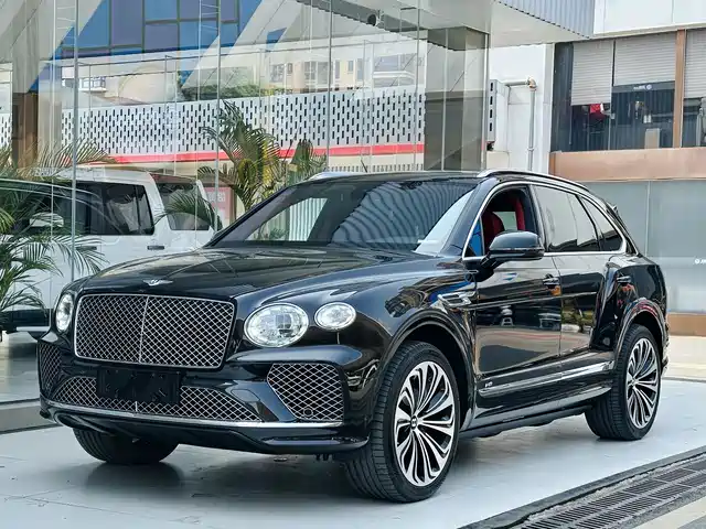 Bentley Bentayga 4.0T V8