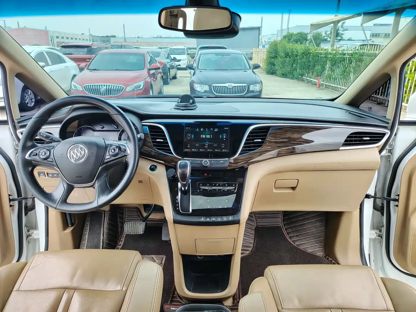 Buick GL8 2017 ES 28T Flagship China V фото 9