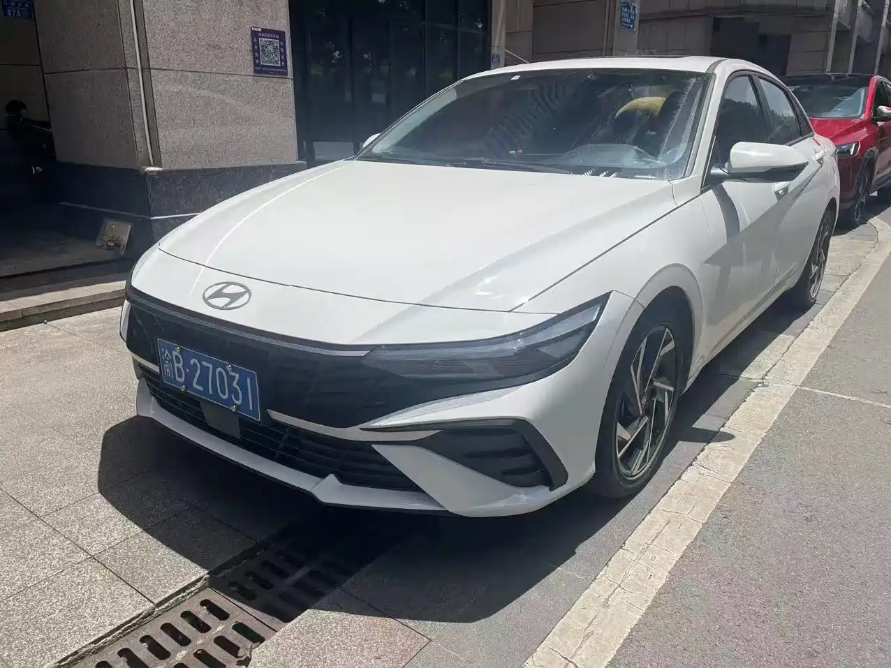 Hyundai Elantra 2023 Model 1.5L CVT LUX Premium Edition