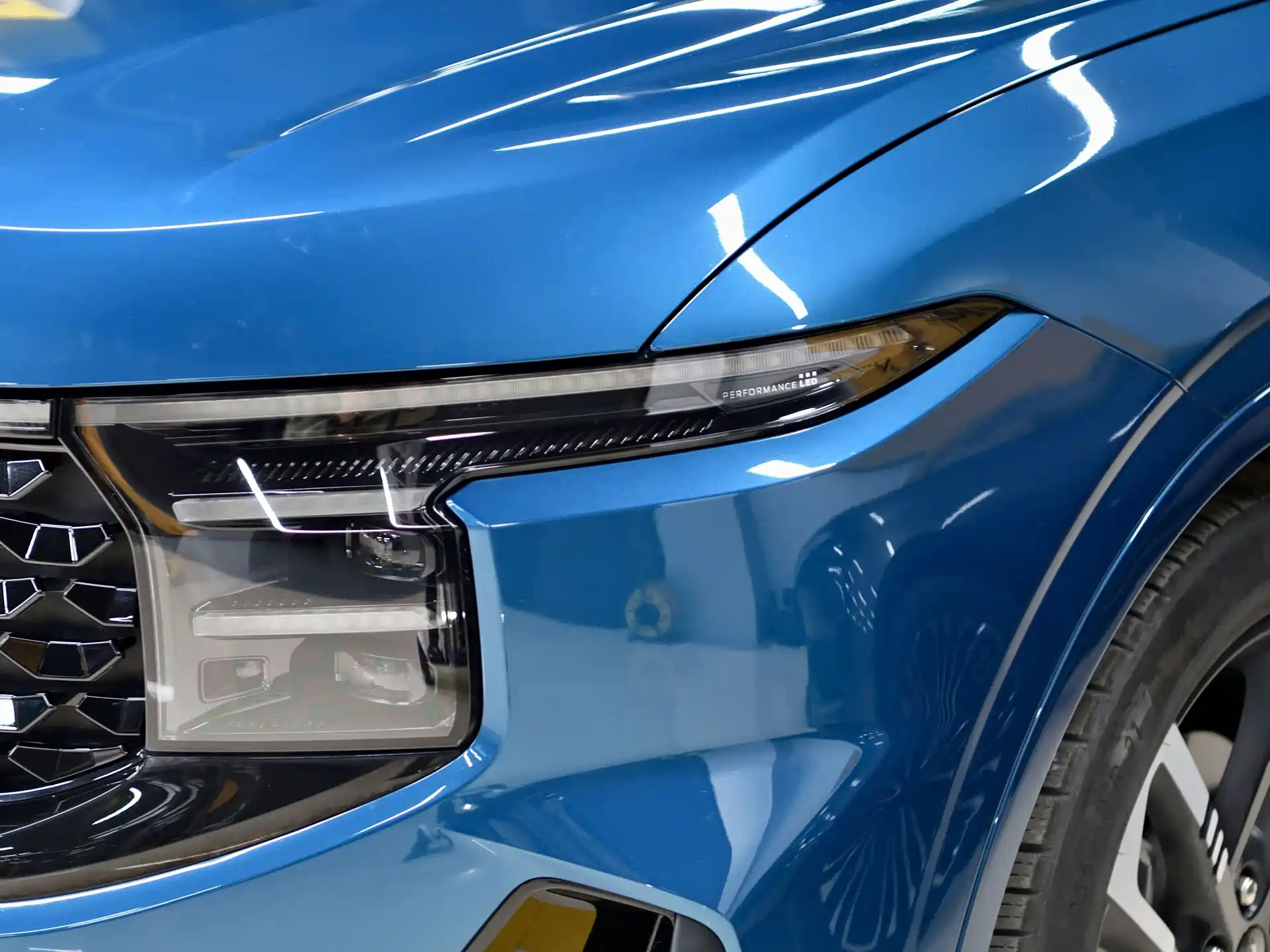 Фото 23 - Ford Edge