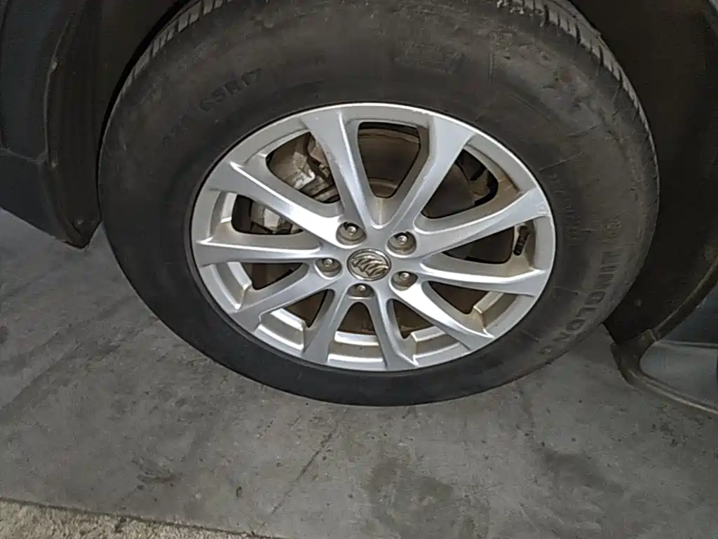 Фото 23 - Buick Envision Plus