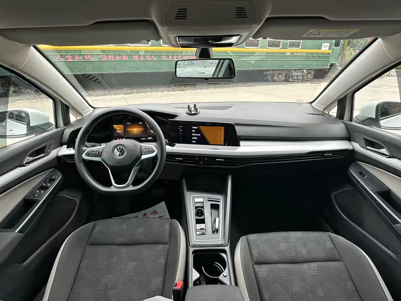 Volkswagen Golf 2023 200TSI DSG Pro фото 7