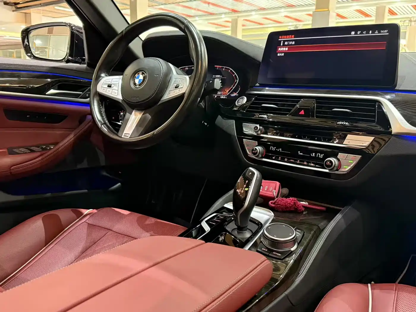 BMW 5 Series 2022 525Li M Sport Package фото 7