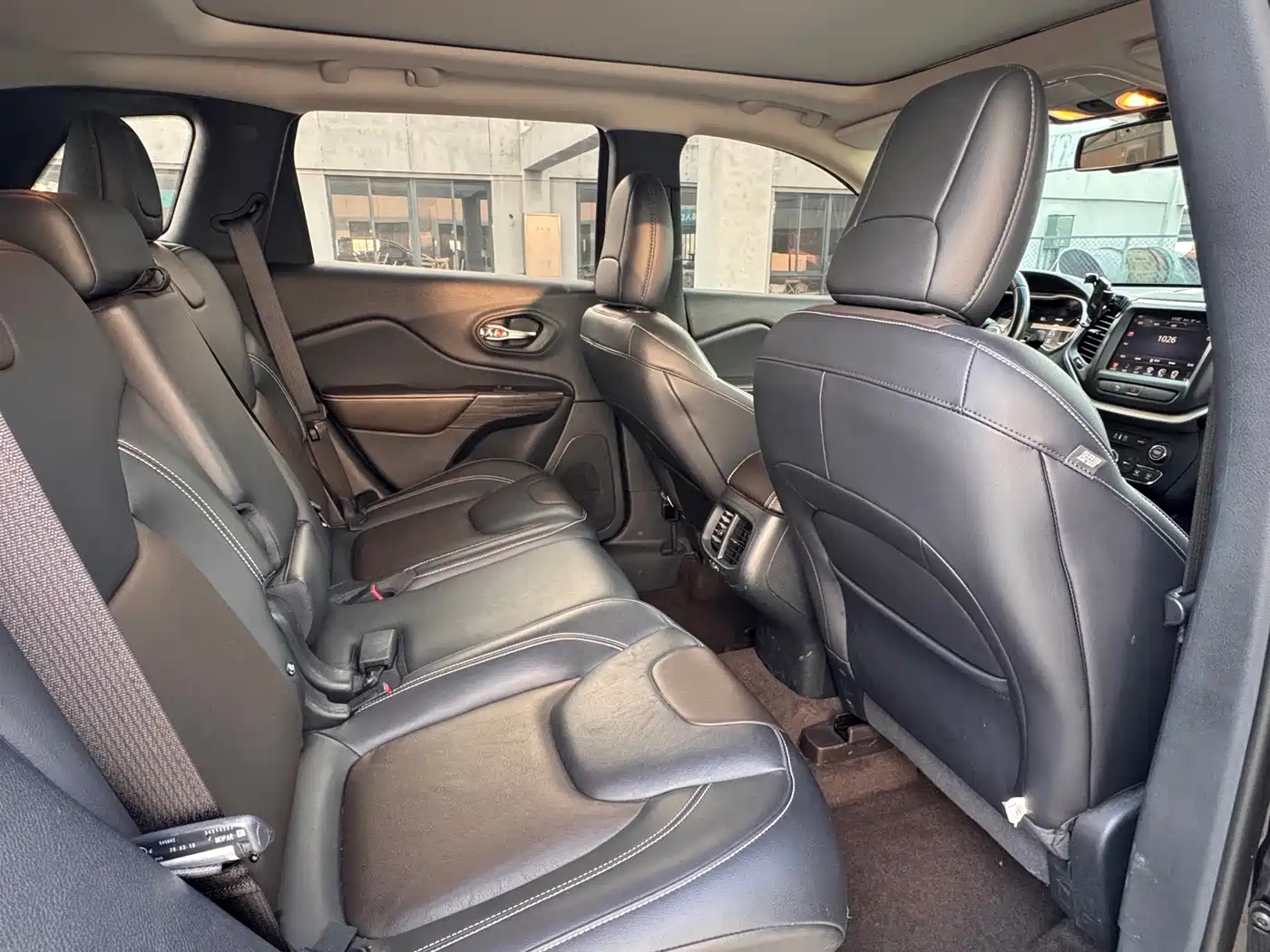 Jeep Cherokee 2020 2019 2.0L 2WD Classic Edition China V