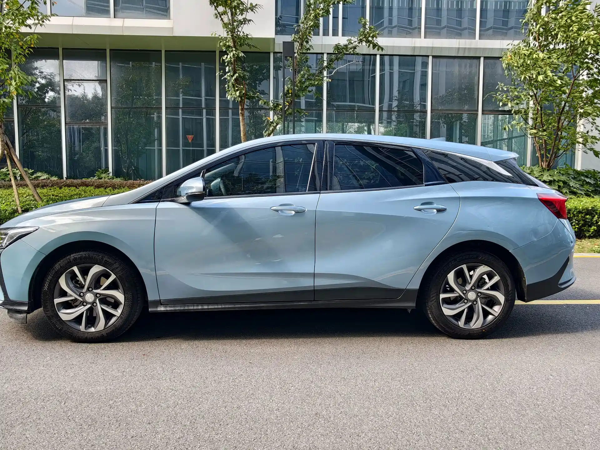 صورة 13 - Buick Velite 6