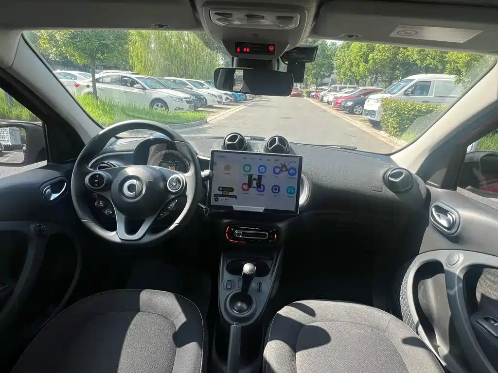 smart forfour 2018 2018 1.0L 52kW Passion Edition