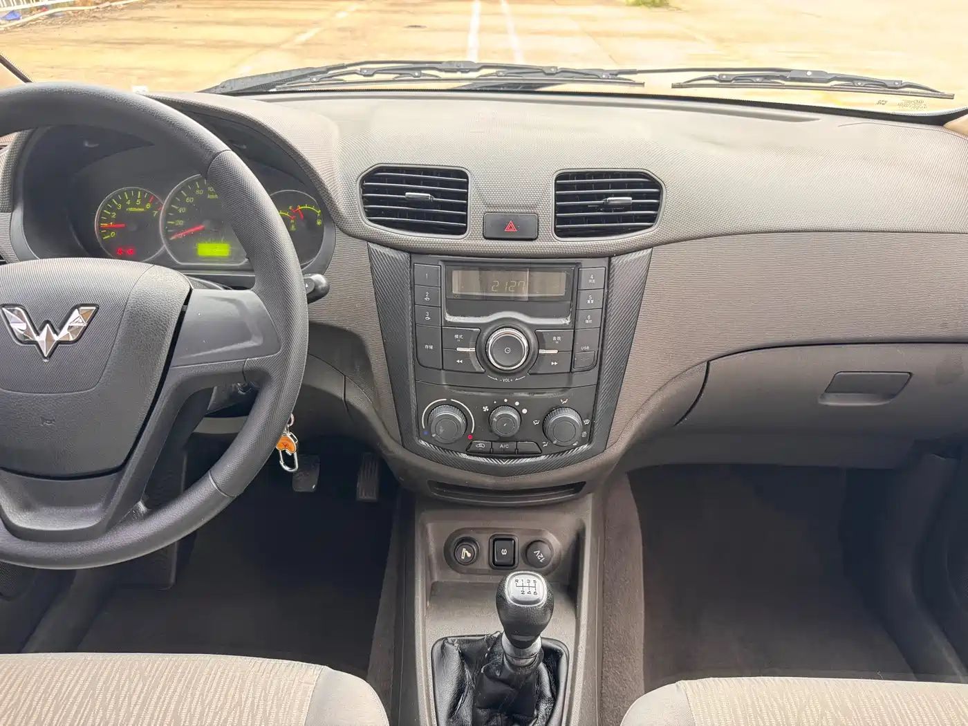 Wuling Motors Wuling Hongguang 2023 2021 1.5L S Basic LAR