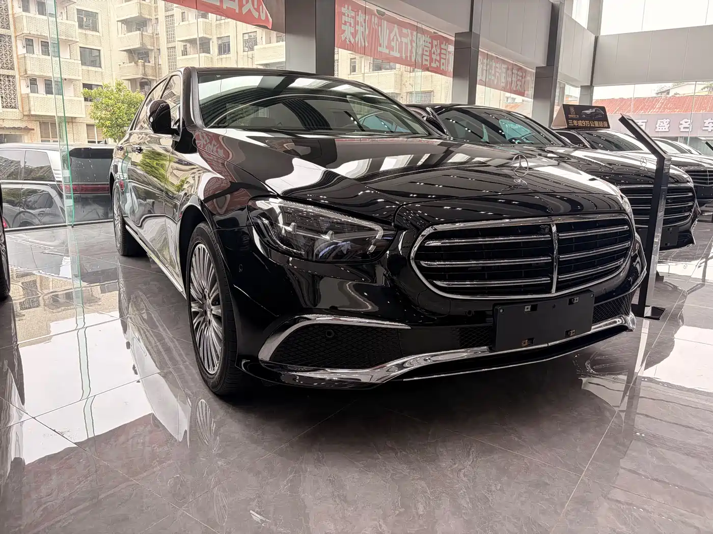 Mercedes-Benz E-Class 2021 E 300 L Luxury фото 3
