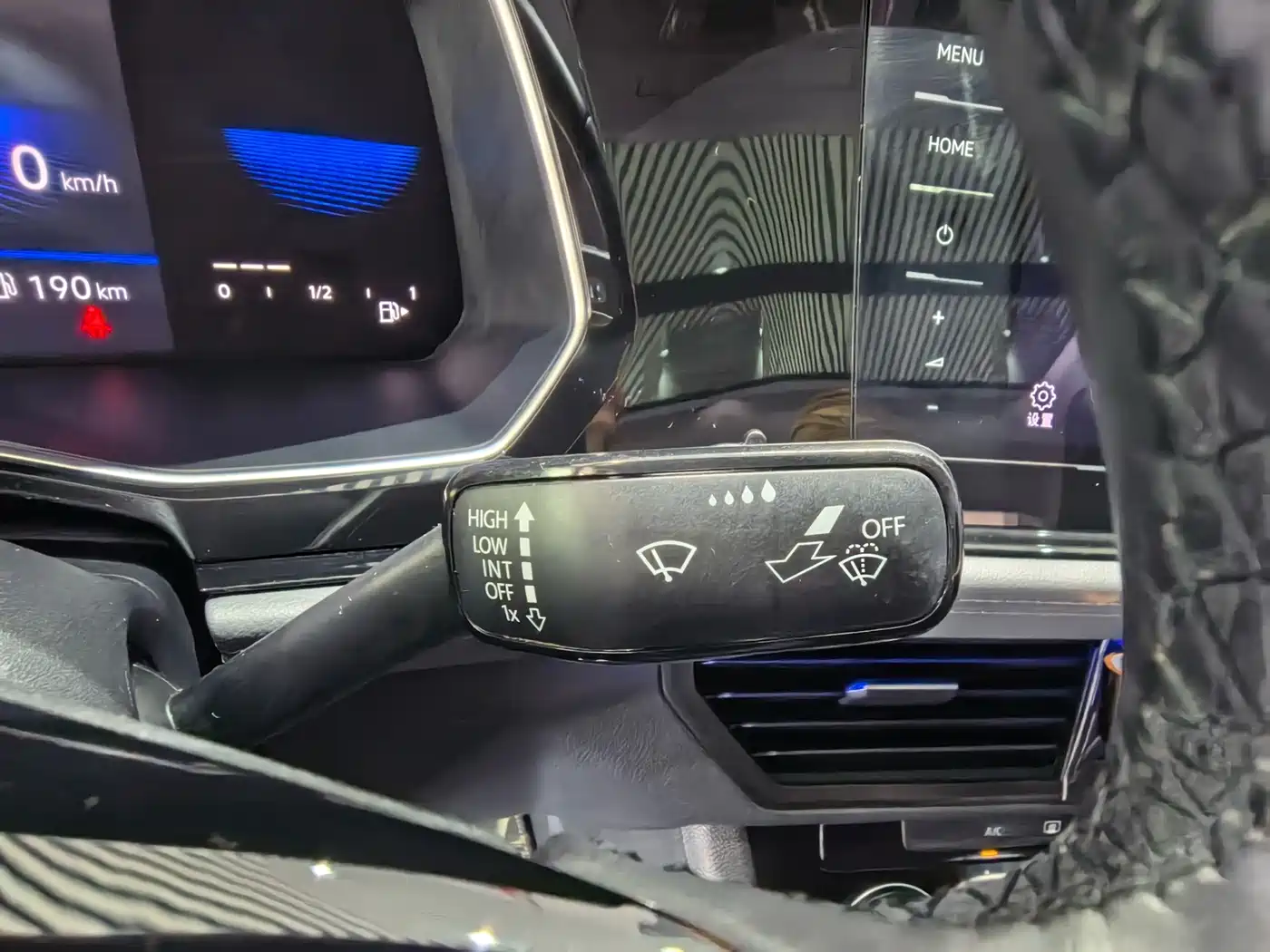 Volkswagen Sagitar, миниатюра 12