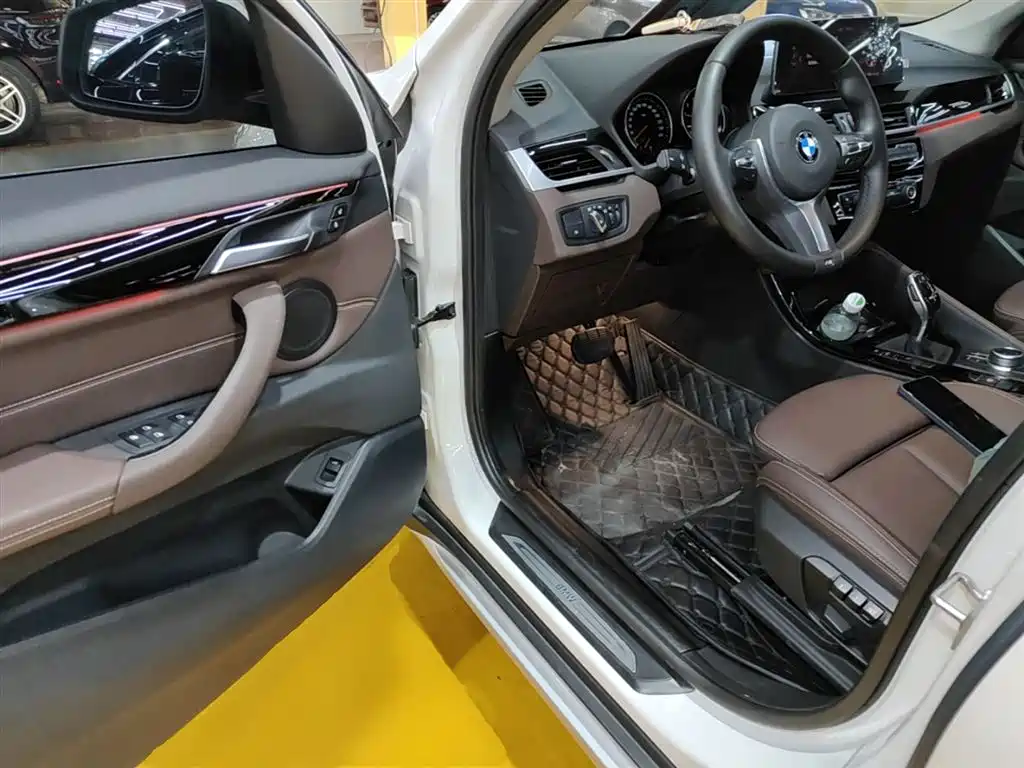 BMW X1 2020 sDrive20Li Premium Edition фото 16
