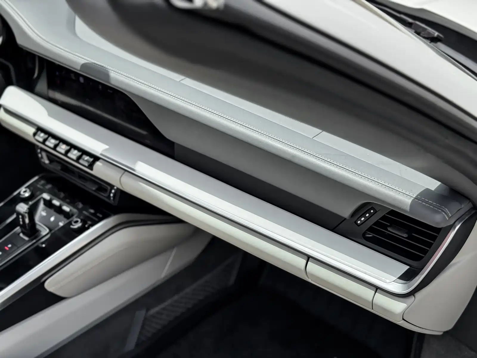 Photo 14 - Porsche 911