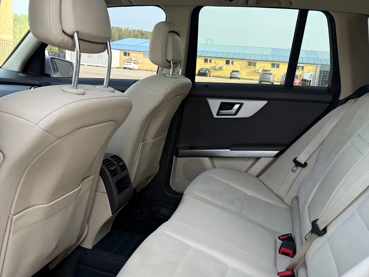 Mercedes-Benz GLK-Class 2015 GLK 300 4MATIC Fashion Ultimate Edition фото 8