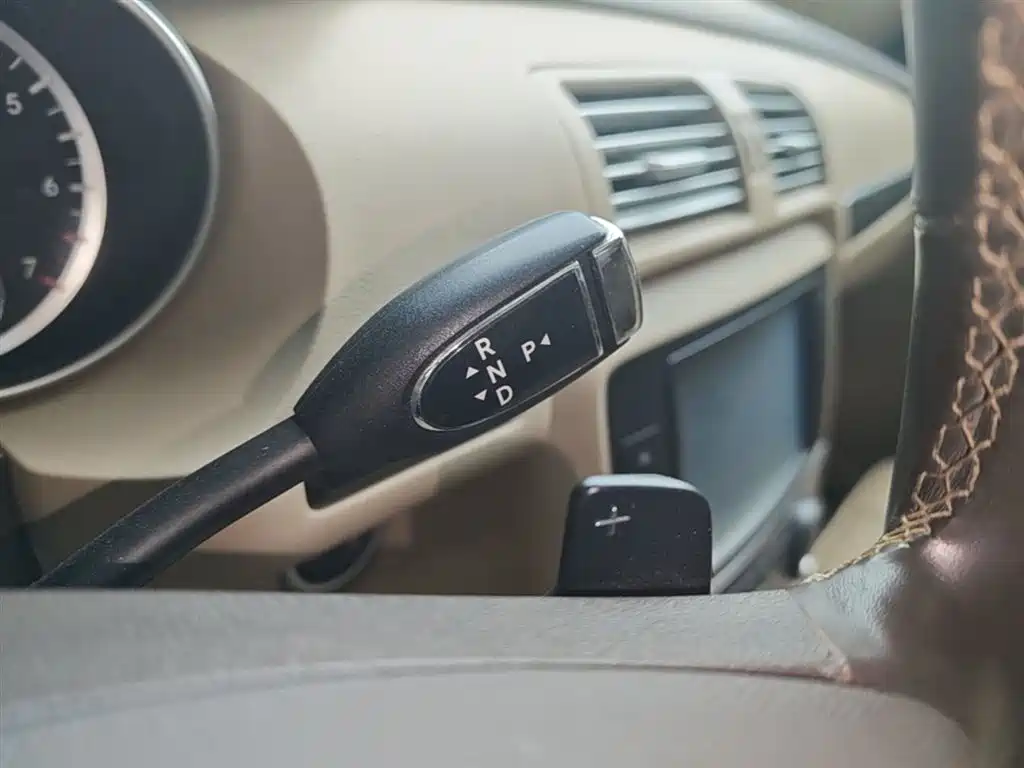 Mercedes-Benz R-Class 2014 R 400 4MATIC Business фото 14