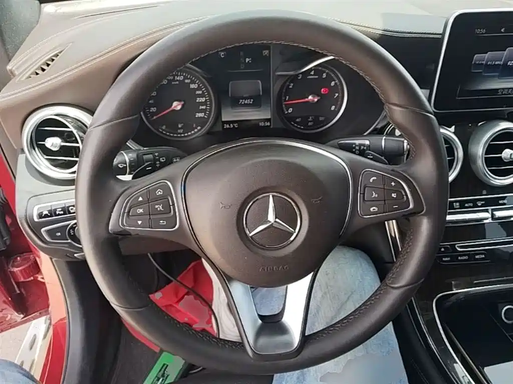 Mercedes-Benz GLC 2016 GLC 260 4MATIC Luxury фото 11