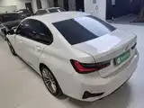Photo 5 - BMW 3 Series