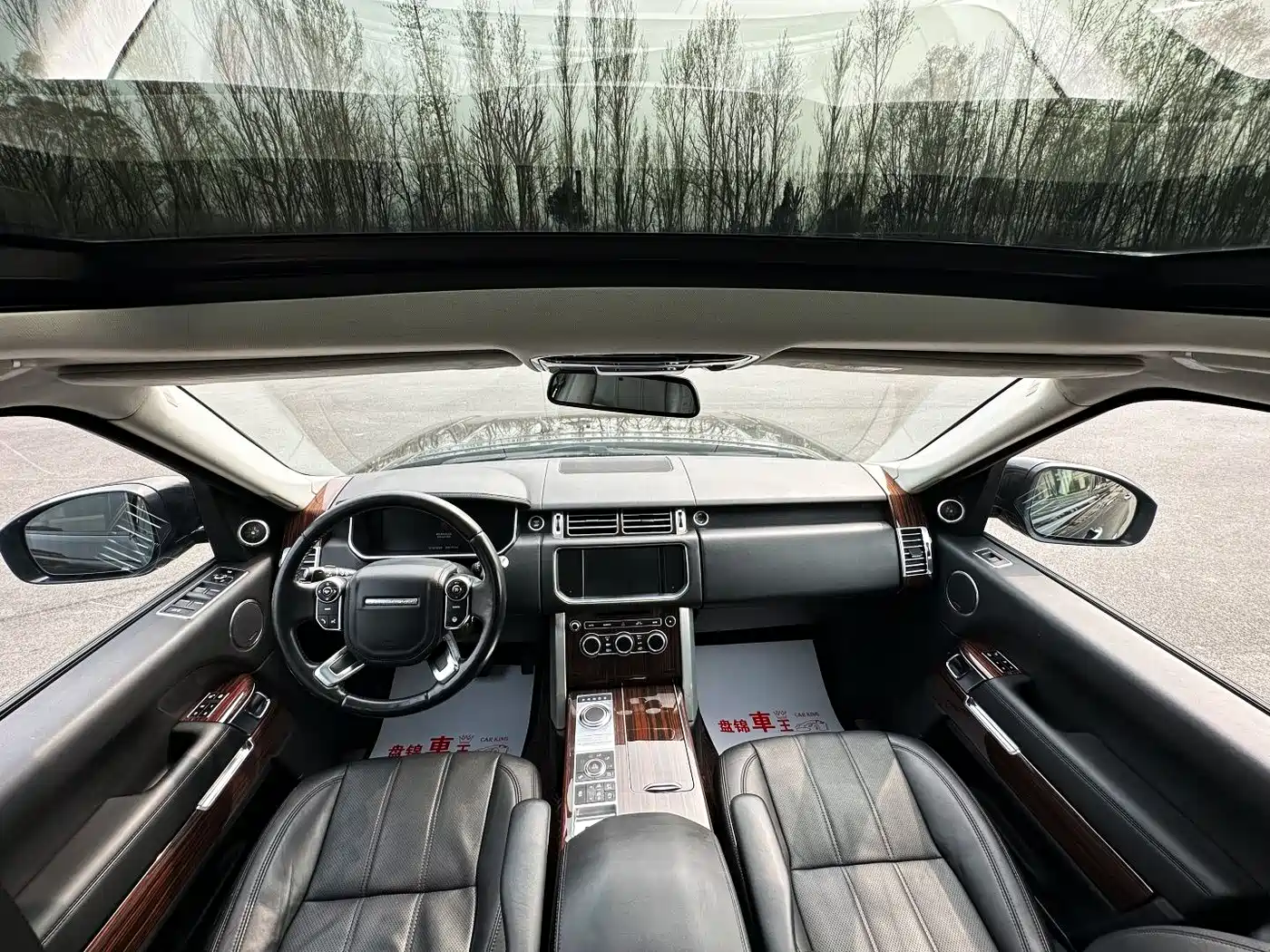 Land Rover Range Rover 2015 3.0 SC V6 Vogue SE Genesis Extended Edition фото 15