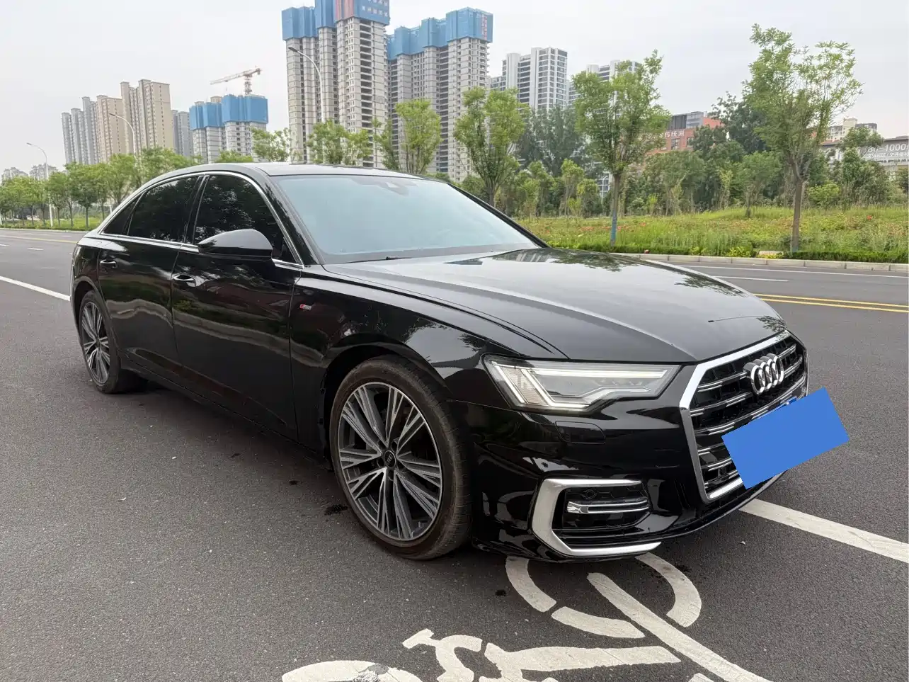 Audi A6L 2023 40 TFSI Luxury Dynamic фото 3