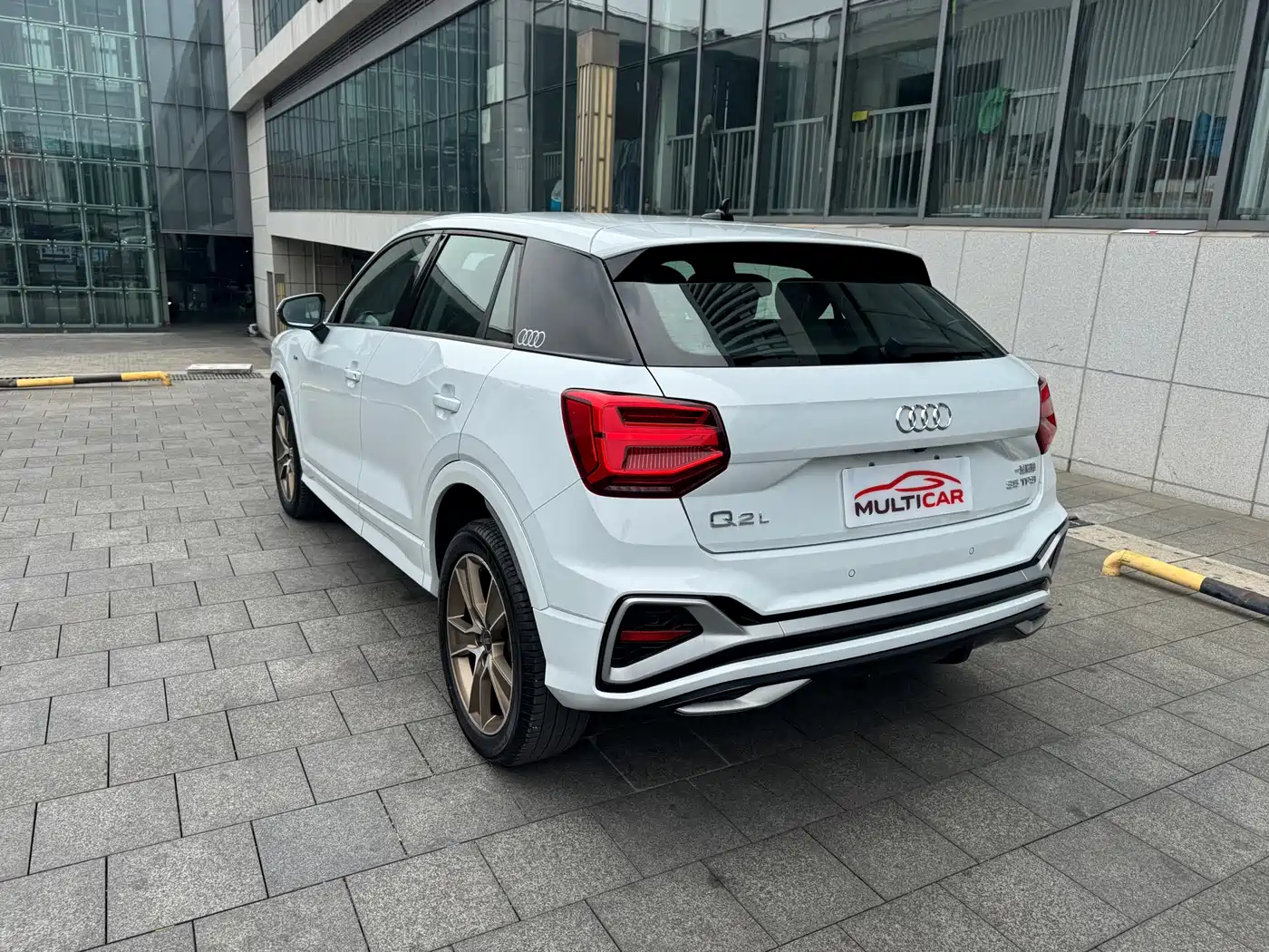 Audi Q2L 2023 35TFSI Fashion Sport фото 9