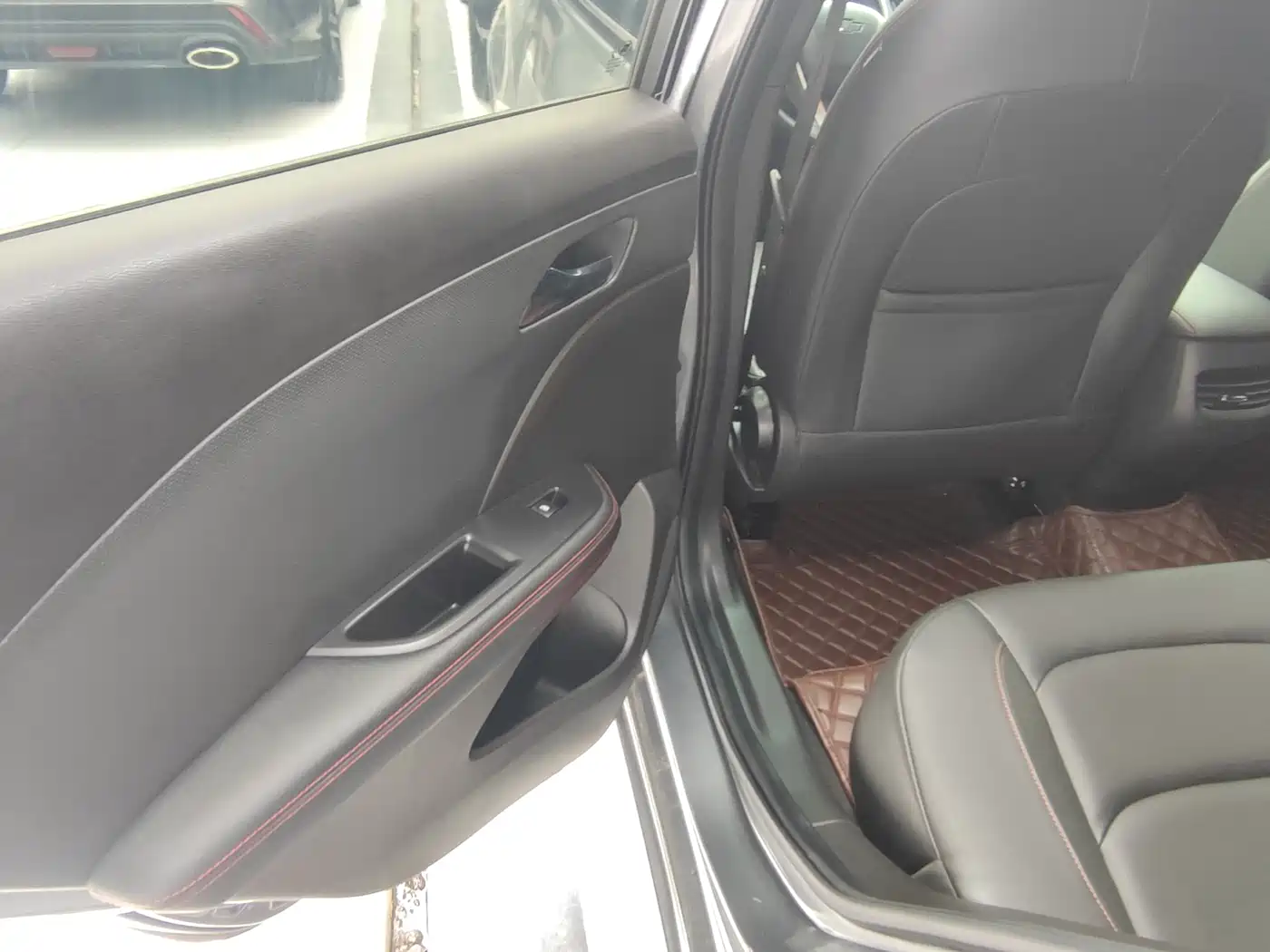 Chevrolet Monza 2019 RS 330T Auto Smooth Edition China VI фото 9