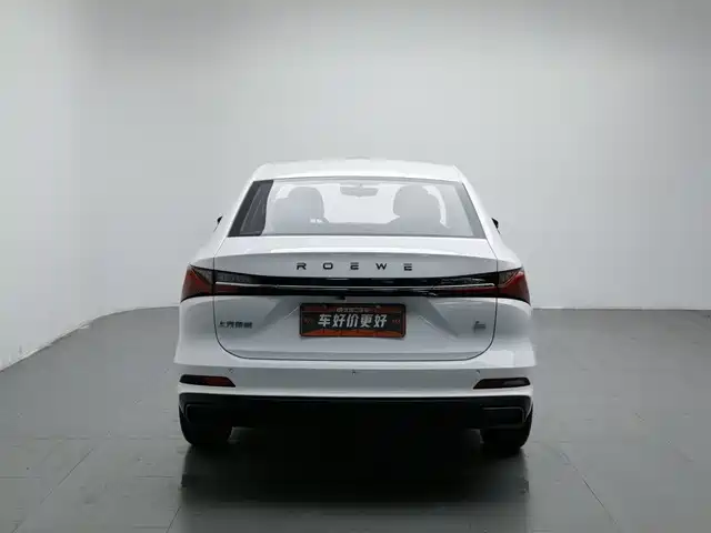 Roewe i5 2023 1.5L Manual Comfort Edition — фото 4