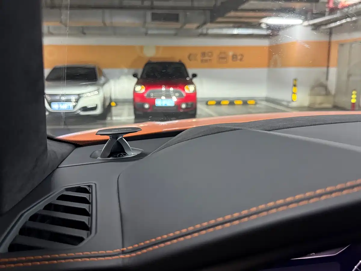 Lamborghini Urus 2023 2021 4.0T V8