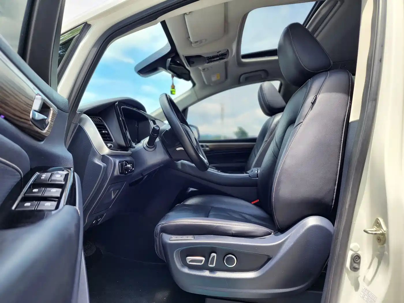 GAC Trumpchi Trumpchi M8 2021 Master Series 390T Ultimate Edition фото 8