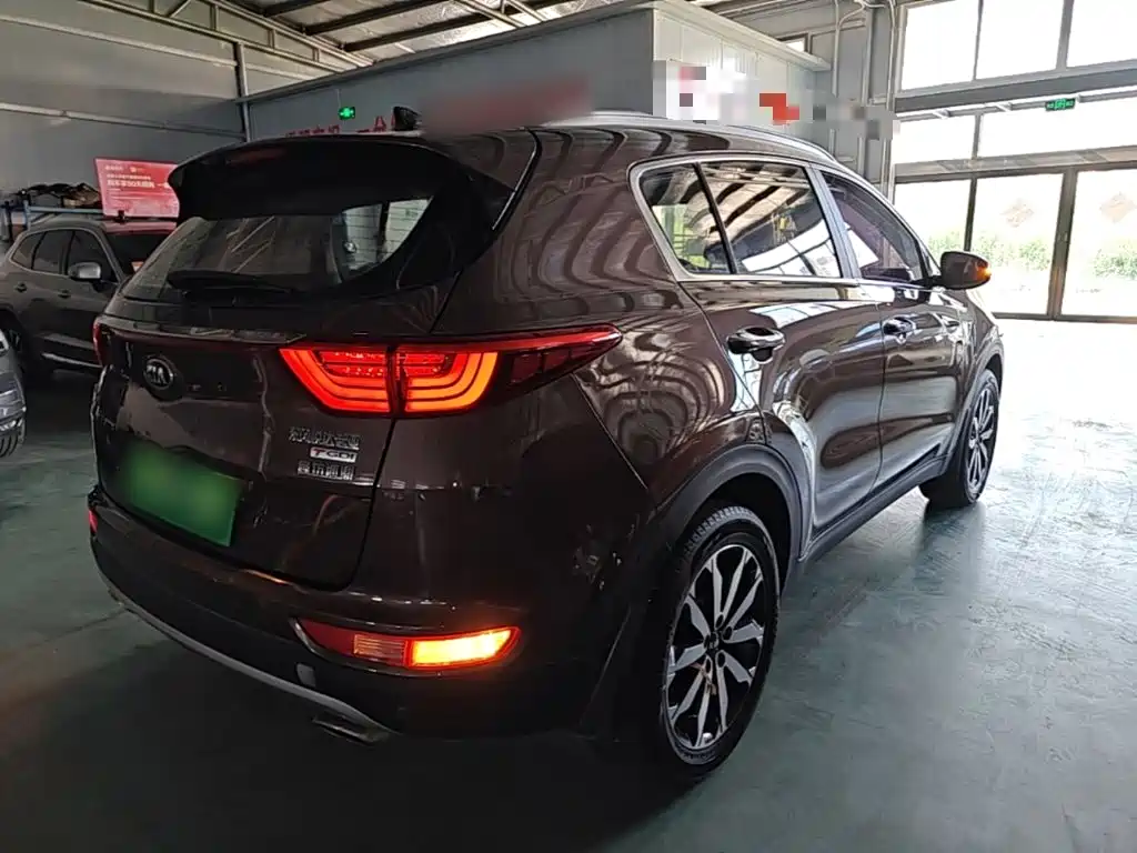 Kia KX5 2018 2017 1.6T Automatic 2WD 15th Anniversary Special DLX