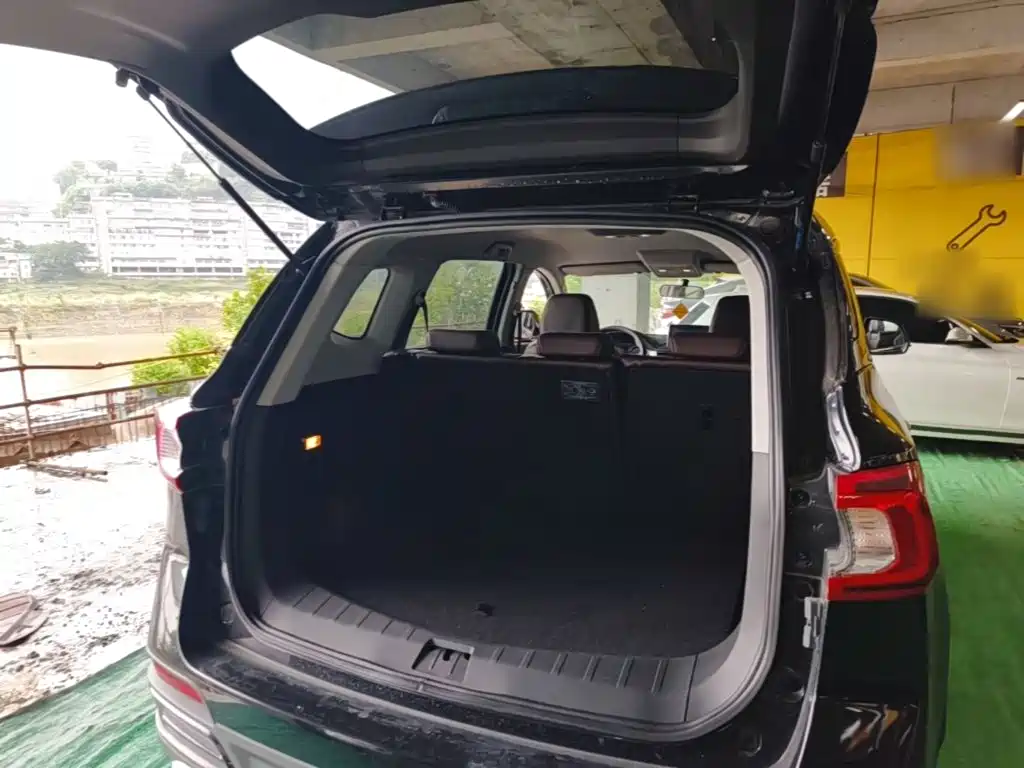 Dongfeng Fengxing Fengxing T5 2023 2022 Golden Age 1.5T Auto Dream Chaser 5-Seater