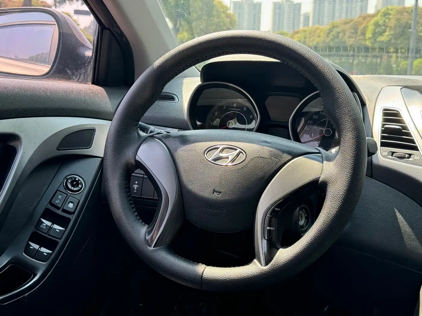 Hyundai Langdong 2015 1.6L Auto Trend фото 11