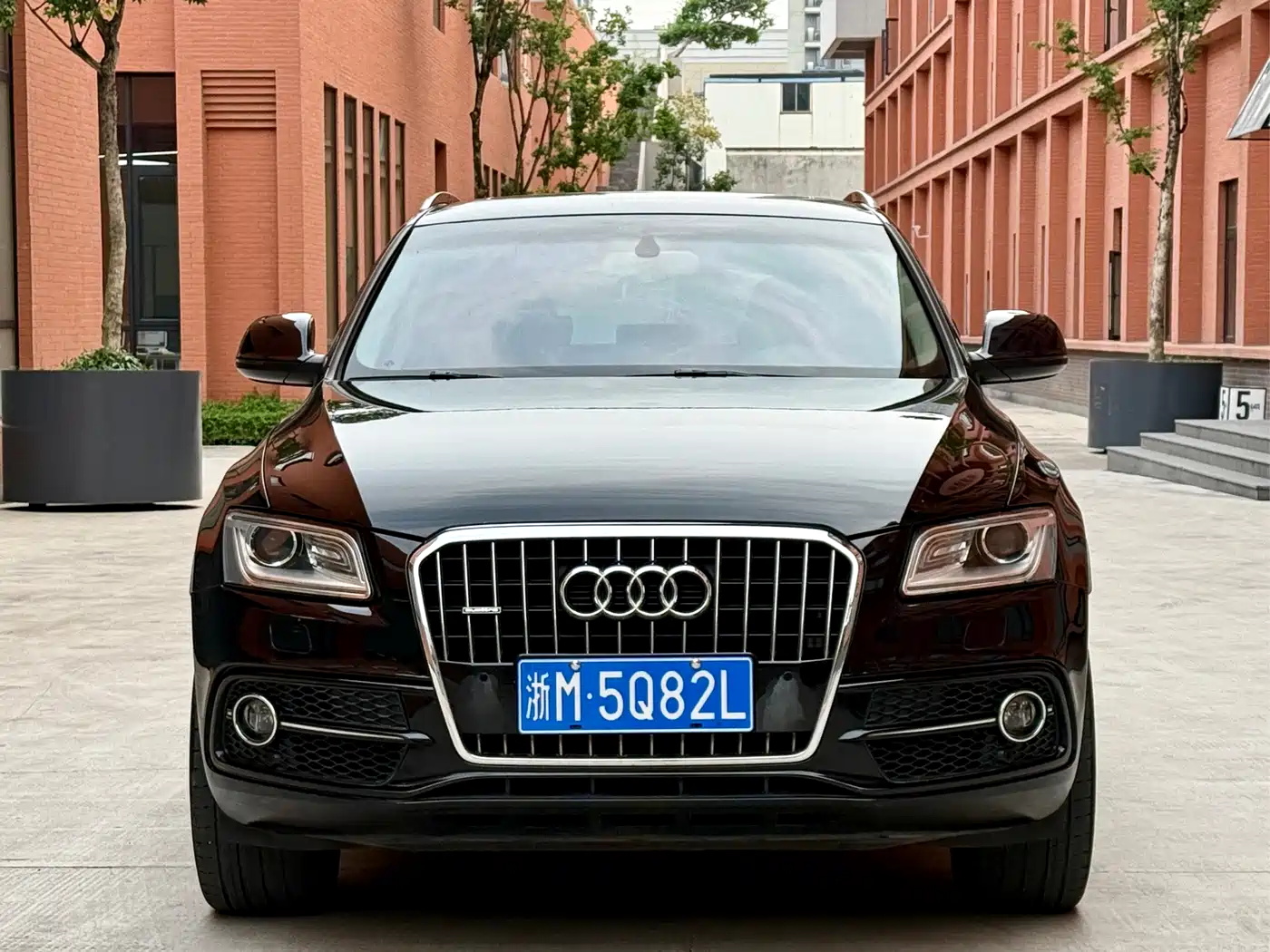 Audi Q5 (Import) 2013 45 TFSI quattro Sport фото 2