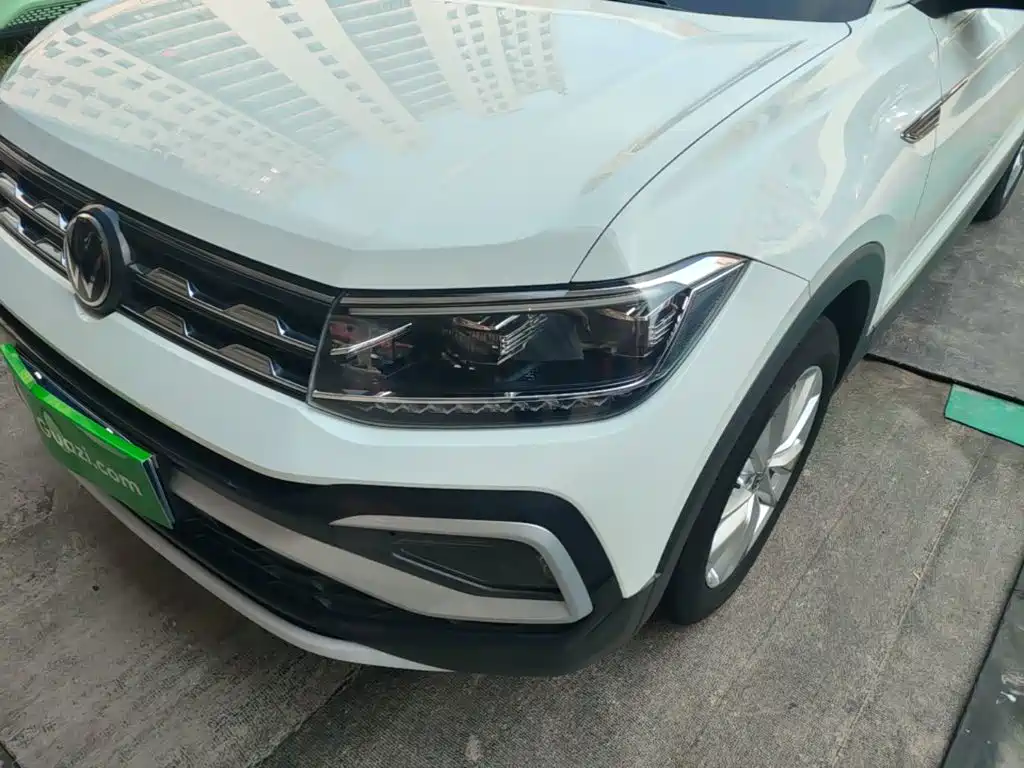 Photo 24 - Volkswagen T-Cross