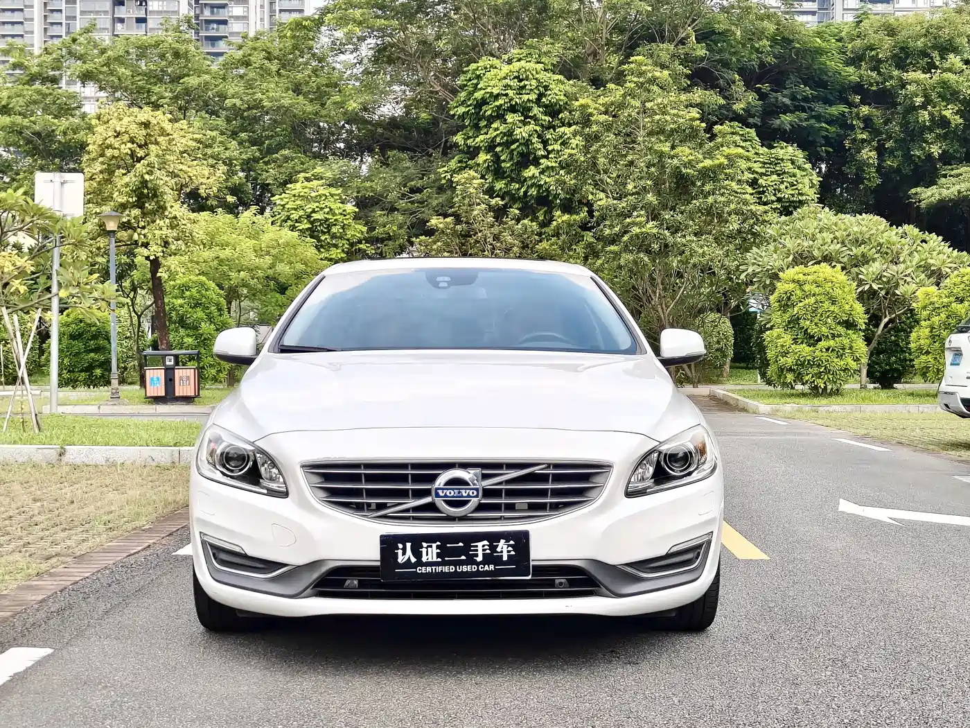 Фото 3 - Volvo S60