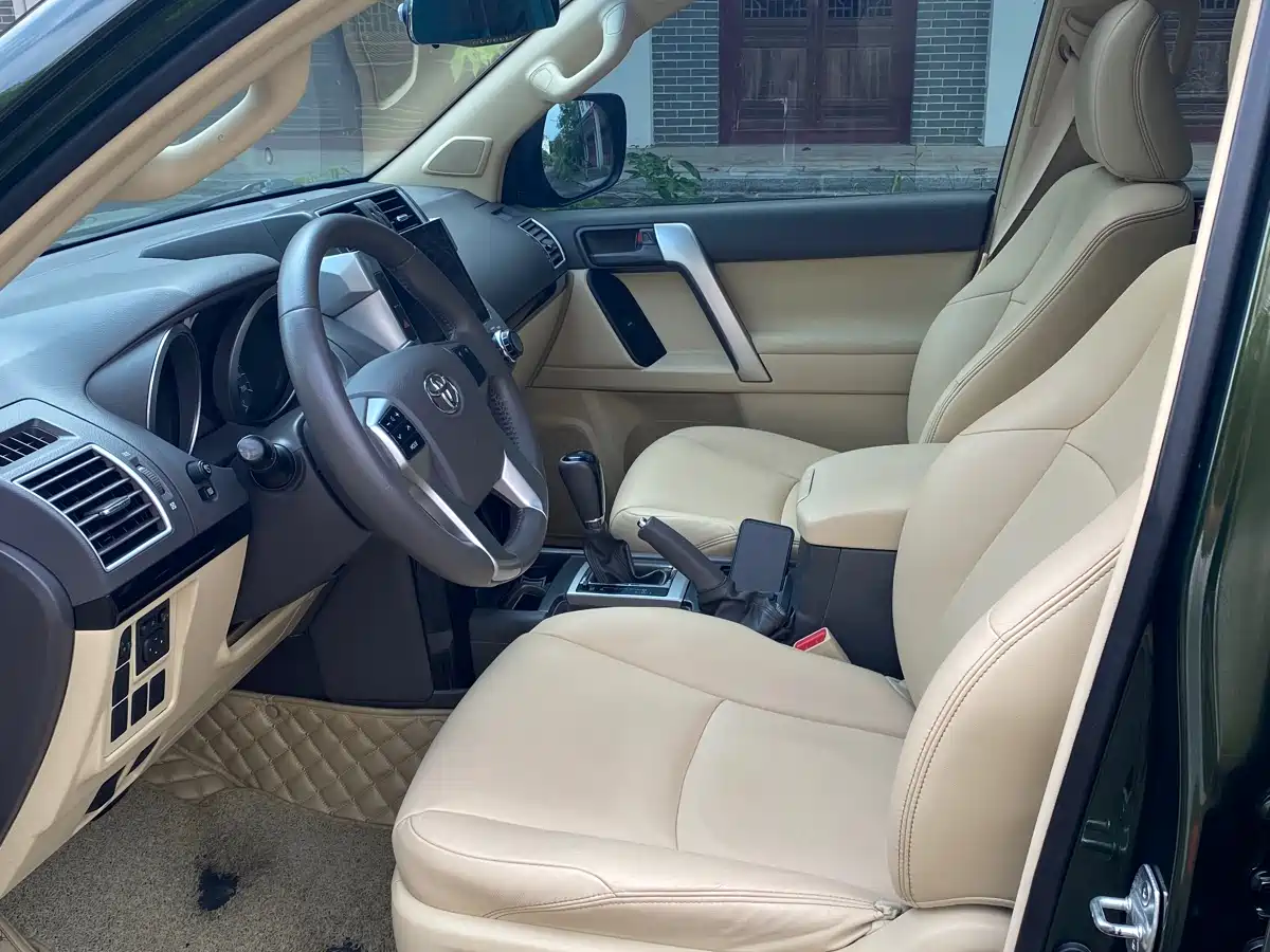 Toyota Prado 2016 2.7L Auto Standard Edition фото 8