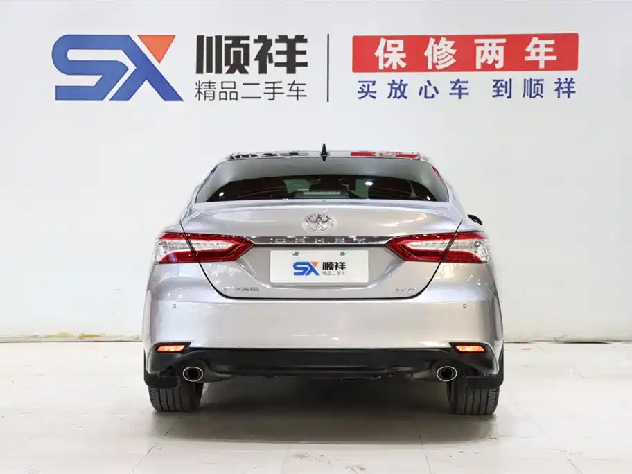 Toyota Camry 2021 2.5G Luxury Edition фото 5