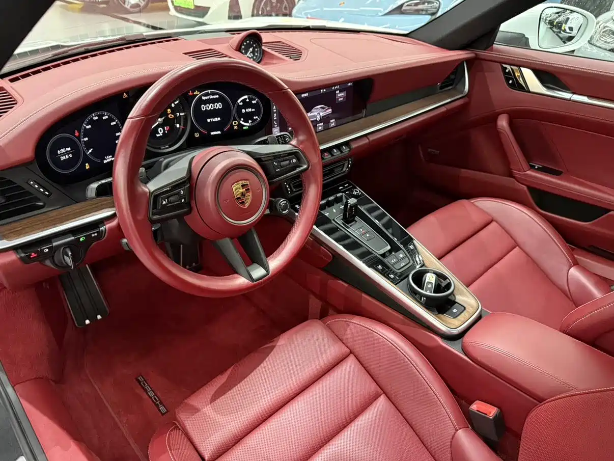 Porsche 911 2020 Carrera 3.0T фото 8