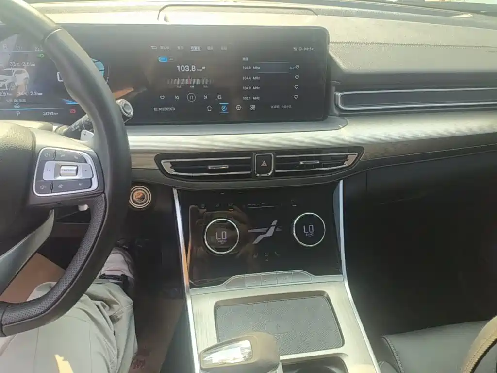 Exeed Landmark 2024 2024 Explore Edition 400T 4WD Starlight 7-seater