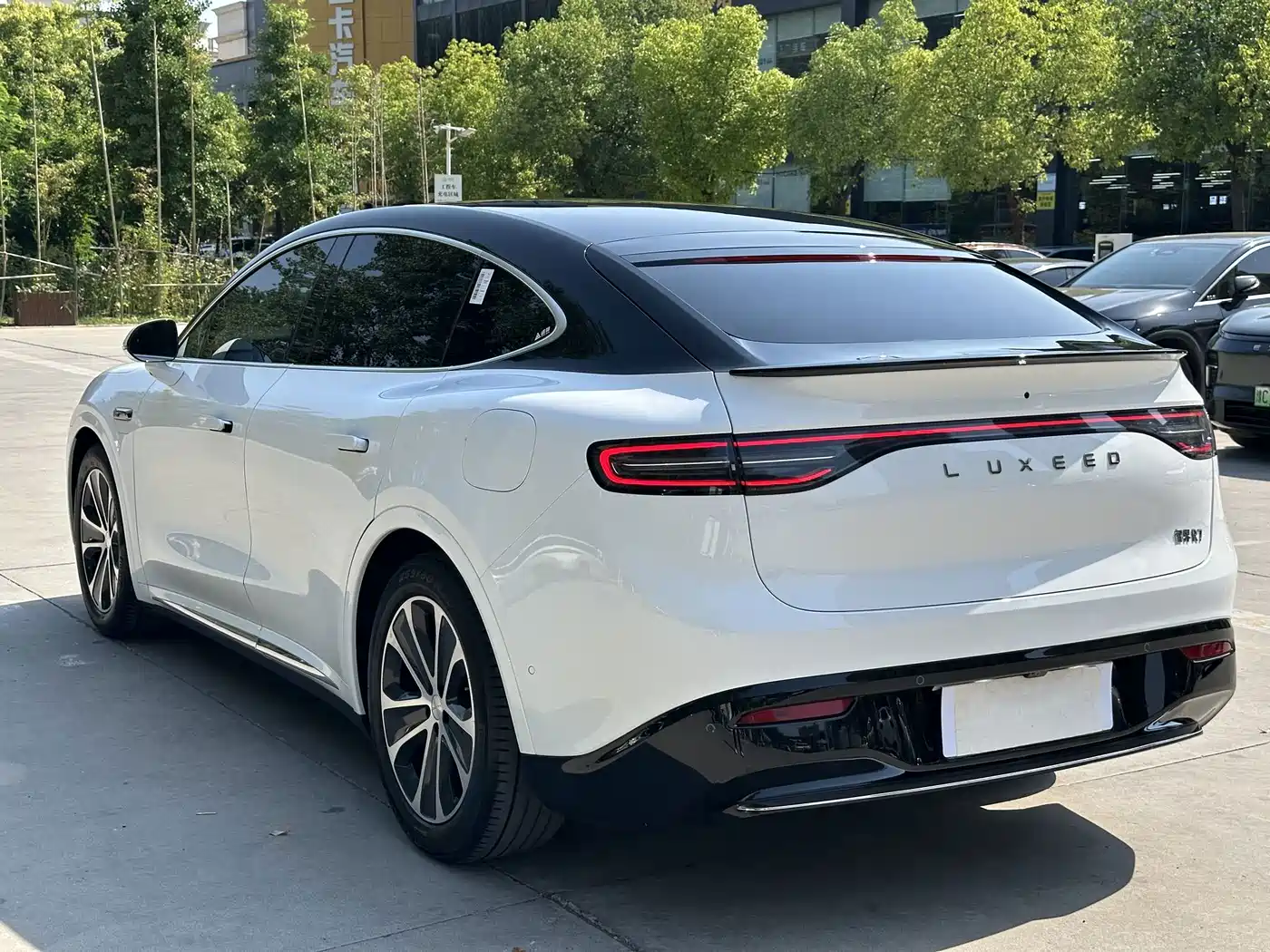 Zhijie Luxeed R7 2024 2024 Pure Electric 802km Max